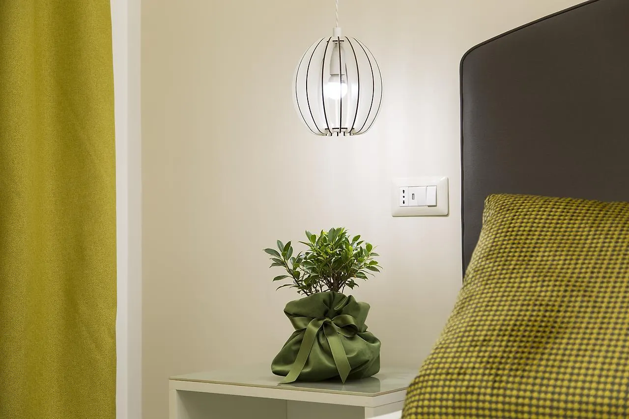The Five Rooms Napoli Neapel